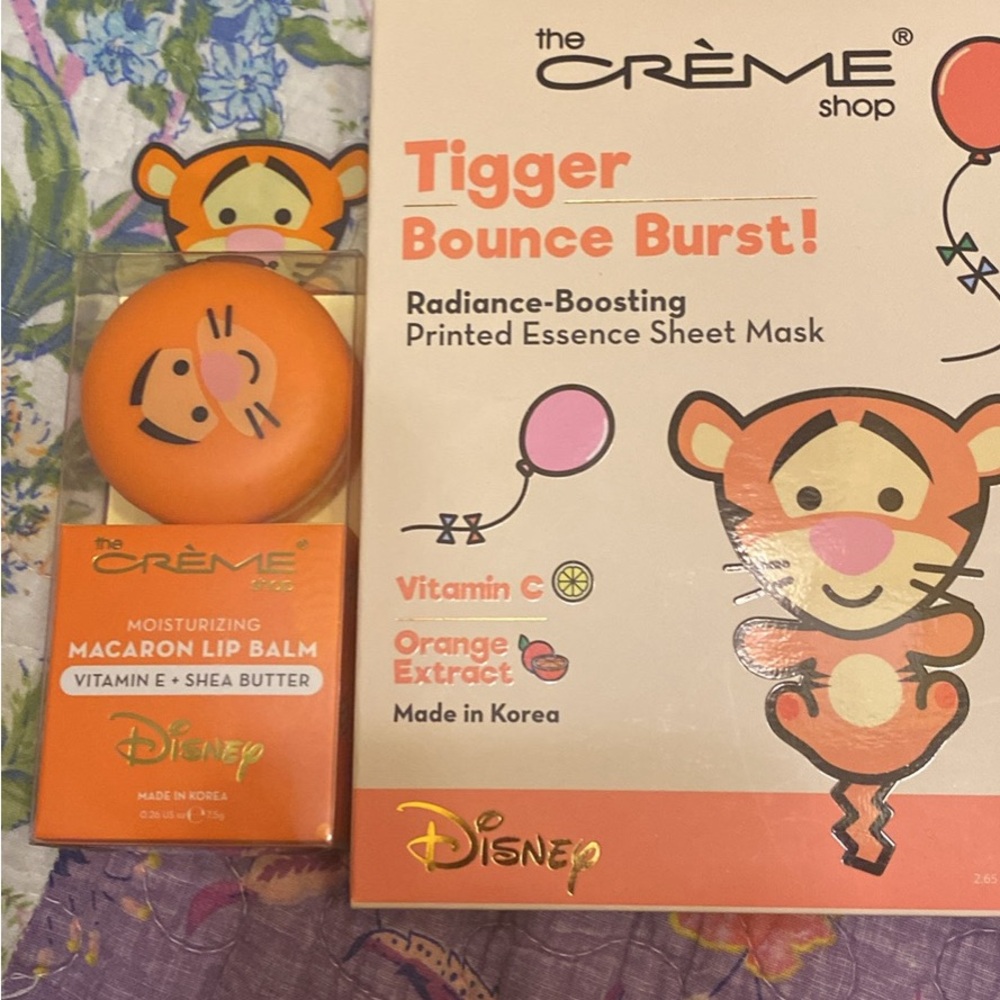 The crème shop Tigger lip balm and face mask set.